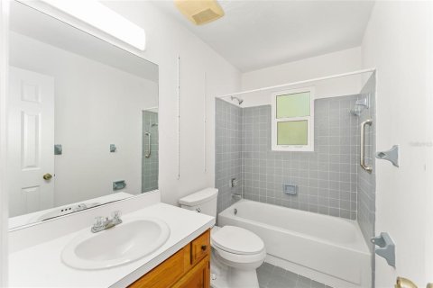Casa en venta en Gainesville, Florida, 3 dormitorios, 140.38 m2 № 2157419 - foto 30