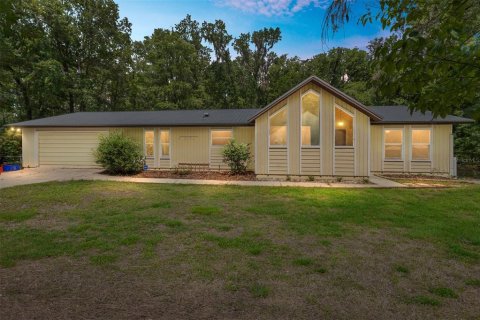 Casa en Gainesville, Florida 3 dormitorios, 140.38 m2 № 2157419