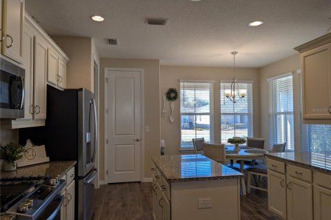 Villa ou maison à vendre à Ocala, Floride: 2 chambres, 154.78 m2 № 2122573 - photo 6