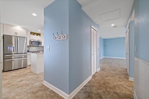 Copropriété à vendre à Port Richey, Floride: 2 chambres, 129.97 m2 № 2408902 - photo 9