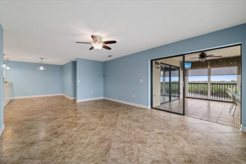 Copropriété à vendre à Port Richey, Floride: 2 chambres, 129.97 m2 № 2408902 - photo 5