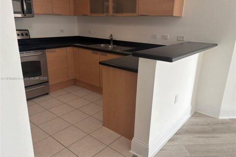 Condominio en venta en Hollywood, Florida, 2 dormitorios, 103.59 m2 № 1981073 - foto 8