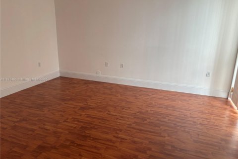 Condominio en venta en Hollywood, Florida, 2 dormitorios, 103.59 m2 № 1981073 - foto 14