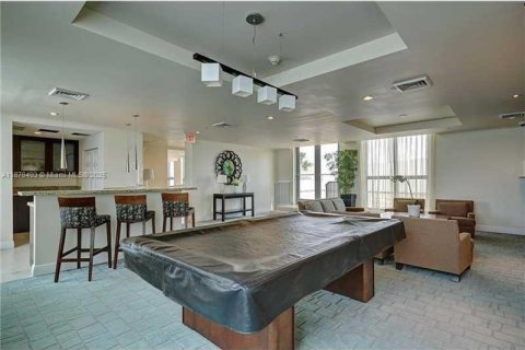 Condominio en venta en Hollywood, Florida, 2 dormitorios, 103.59 m2 № 1981073 - foto 3
