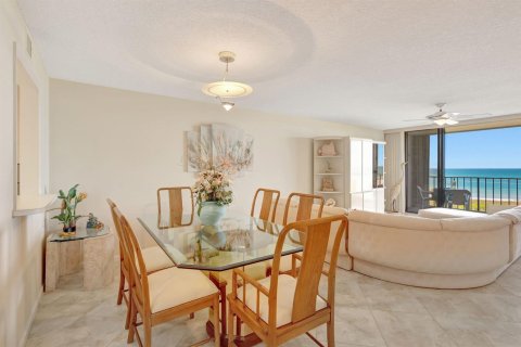 Copropriété à vendre à Hutchinson Island South, Floride: 2 chambres, 116.22 m2 № 2181963 - photo 16