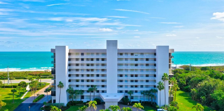 Condo à Hutchinson Island South, Floride, 2 chambres  № 2181963