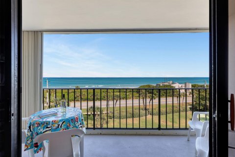 Copropriété à vendre à Hutchinson Island South, Floride: 2 chambres, 116.22 m2 № 2181963 - photo 21
