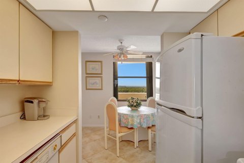Copropriété à vendre à Hutchinson Island South, Floride: 2 chambres, 116.22 m2 № 2181963 - photo 14