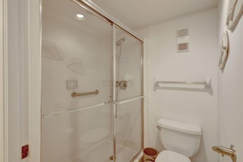 Copropriété à vendre à Hutchinson Island South, Floride: 2 chambres, 116.22 m2 № 2181963 - photo 29