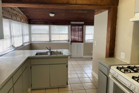 Casa en alquiler en Saint Petersburg, Florida, 2 dormitorios, 80.27 m2 № 2156537 - foto 5