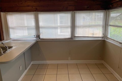 Casa en alquiler en Saint Petersburg, Florida, 2 dormitorios, 80.27 m2 № 2156537 - foto 8