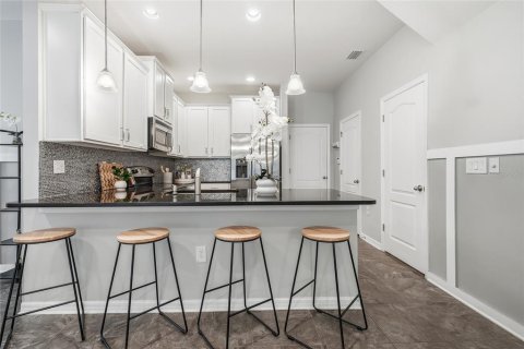 Touwnhouse à vendre à Tampa, Floride: 3 chambres, 188.96 m2 № 2298471 - photo 15