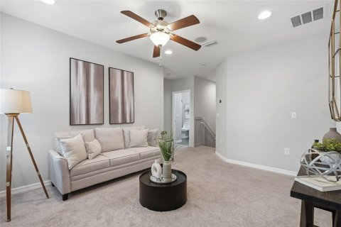 Touwnhouse à vendre à Tampa, Floride: 3 chambres, 188.96 m2 № 2298471 - photo 25