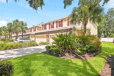 Touwnhouse à vendre à Tampa, Floride: 3 chambres, 188.96 m2 № 2298471 - photo 4