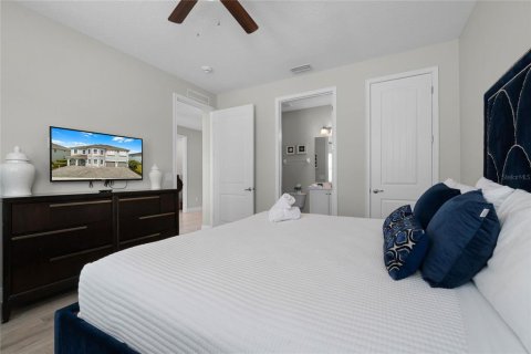 House in Kissimmee, Florida 11 bedrooms, 510.59 sq.m. № 1593371 - photo 16
