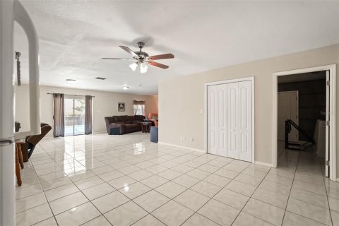 Villa ou maison à vendre à Lakeland, Floride: 5 chambres, 314.94 m2 № 2296506 - photo 16