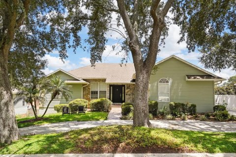 House in Lakeland, Florida 5 bedrooms, 314.94 sq.m. № 2296506