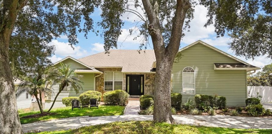 Villa ou maison à Lakeland, Floride 5 chambres, 314.94 m2 № 2296506