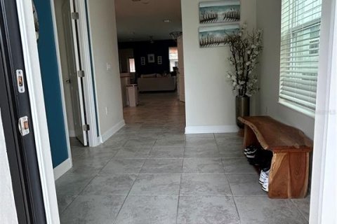 House in Orlando, Florida 3 bedrooms, 204.66 sq.m. № 2152304 - photo 7