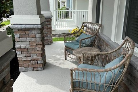 House in Orlando, Florida 3 bedrooms, 204.66 sq.m. № 2152304 - photo 11