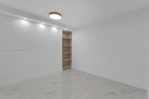 Купить кондоминиум в Авентура, Флорида 3 спальни, 175.31м2, № 2053421 - фото 21
