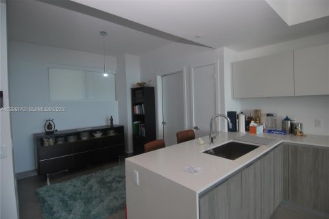 Apartment in Miami, Florida 2 bedrooms, 105.63 sq.m. № 1994299 - photo 3