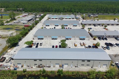 Commercial property in Bunnell, Florida 148.64 sq.m. № 2223803 - photo 23
