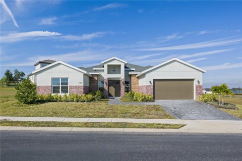 House in Lake Alfred, Florida 4 bedrooms, 246.75 sq.m. № 2231741
