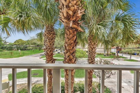 Immobilier commercial à vendre à Fort Lauderdale, Floride: 116.13 m2 № 2078200 - photo 22