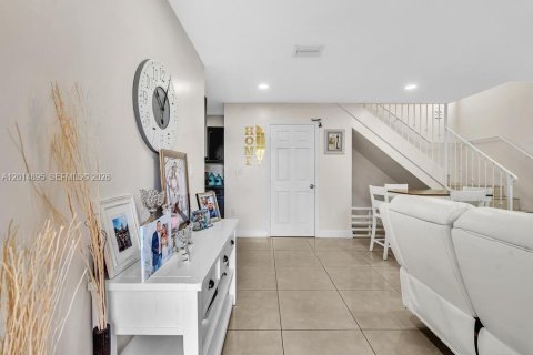Immobilier commercial à vendre à Fort Lauderdale, Floride: 116.13 m2 № 2078200 - photo 30