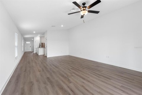 House in Brooksville, Florida 4 bedrooms, 184.04 sq.m. № 2127505 - photo 11