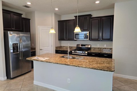 Villa ou maison à vendre à Brandon, Floride: 5 chambres, 233 m2 № 1746492 - photo 6