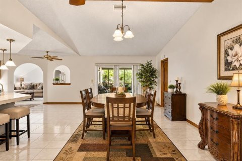 Casa en venta en Brooksville, Florida, 3 dormitorios, 176.7 m2 № 2418789 - foto 12