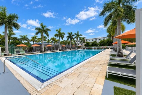 Copropriété à louer à Doral, Floride: 3 chambres, 126.35 m2 № 2384836 - photo 3
