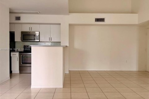 Copropriété à louer à Pembroke Pines, Floride: 3 chambres, 98.29 m2 № 2025161 - photo 24