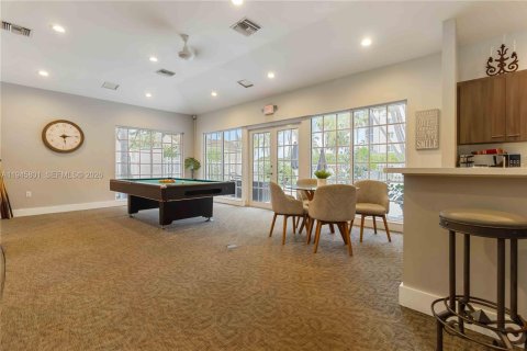 Condo in West Palm Beach, Florida, 2 bedrooms  № 2002070 - photo 17