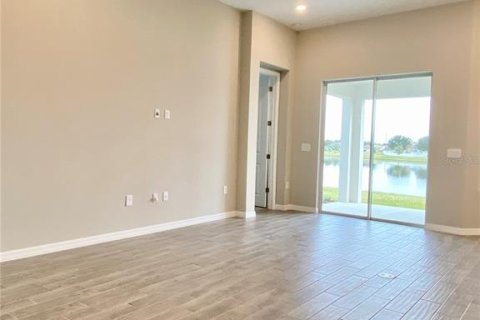 Villa ou maison à louer à Wesley Chapel, Floride: 3 chambres, 164.25 m2 № 2415203 - photo 25