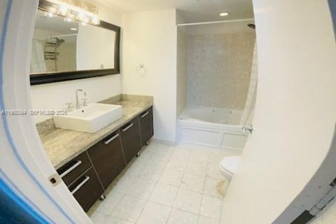 Copropriété à louer à Miami, Floride: 1 chambre, 76.64 m2 № 2041167 - photo 18