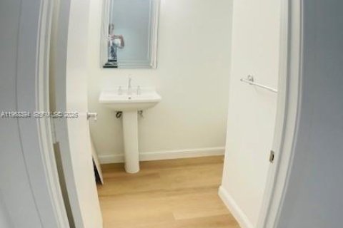 Copropriété à louer à Miami, Floride: 1 chambre, 76.64 m2 № 2041167 - photo 21