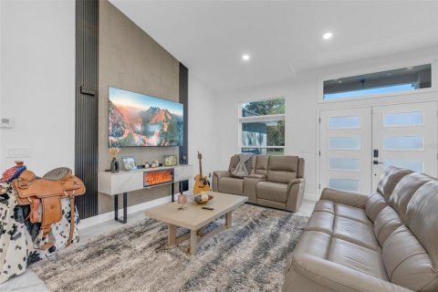 Casa en venta en Ocala, Florida, 3 dormitorios, 173.73 m2 № 2384079 - foto 7