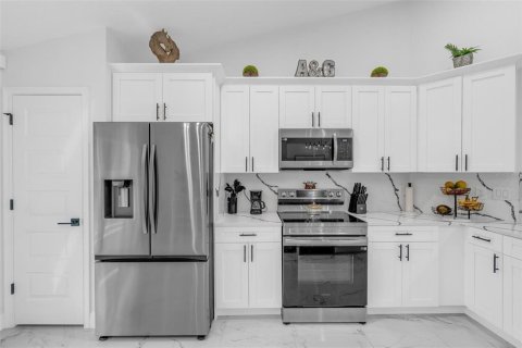 Casa en venta en Ocala, Florida, 3 dormitorios, 173.73 m2 № 2384079 - foto 15