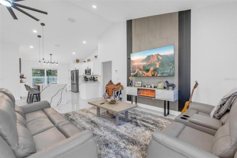 Casa en venta en Ocala, Florida, 3 dormitorios, 173.73 m2 № 2384079 - foto 5