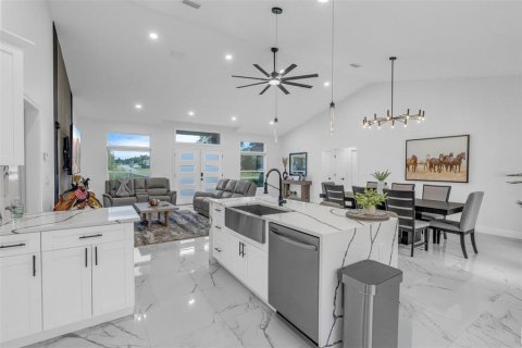 Casa en venta en Ocala, Florida, 3 dormitorios, 173.73 m2 № 2384079 - foto 14