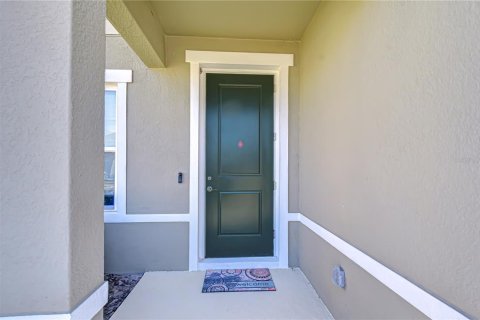 House in Land O' Lakes, Florida 4 bedrooms, 259.85 sq.m. № 2226268 - photo 5