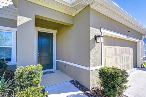 House in Land O' Lakes, Florida 4 bedrooms, 259.85 sq.m. № 2226268 - photo 4