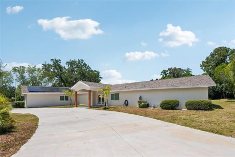 Villa ou maison à vendre à Largo, Floride: 4 chambres, 320.7 m2 № 2121504 - photo 3