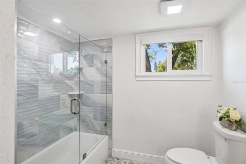 Villa ou maison à vendre à Largo, Floride: 4 chambres, 320.7 m2 № 2121504 - photo 22