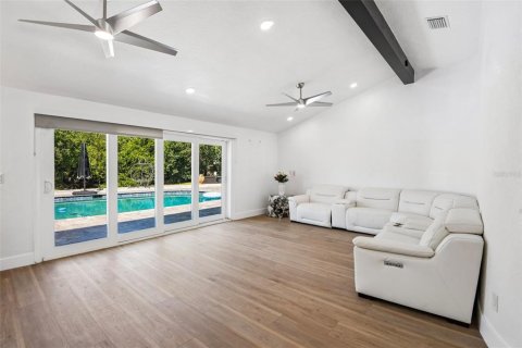 Villa ou maison à vendre à Largo, Floride: 4 chambres, 320.7 m2 № 2121504 - photo 7