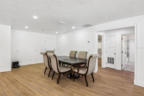Villa ou maison à vendre à Largo, Floride: 4 chambres, 320.7 m2 № 2121504 - photo 18