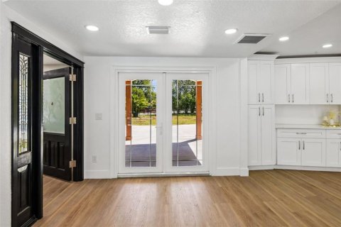 Villa ou maison à vendre à Largo, Floride: 4 chambres, 320.7 m2 № 2121504 - photo 5